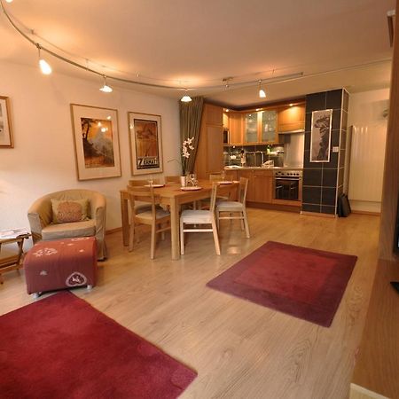 ハウス アルミナ - アパートメント エドワード ツェルマット 部屋 写真